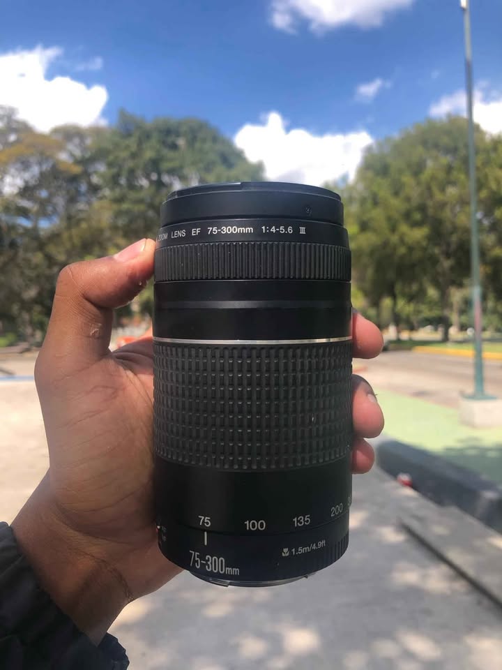 LENTE CANON 75-300MM (USADO)
