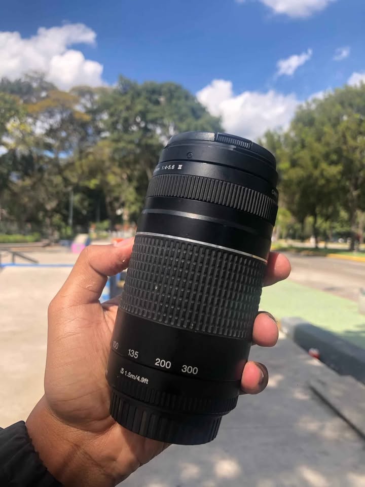 LENTE CANON 75-300MM (USADO)